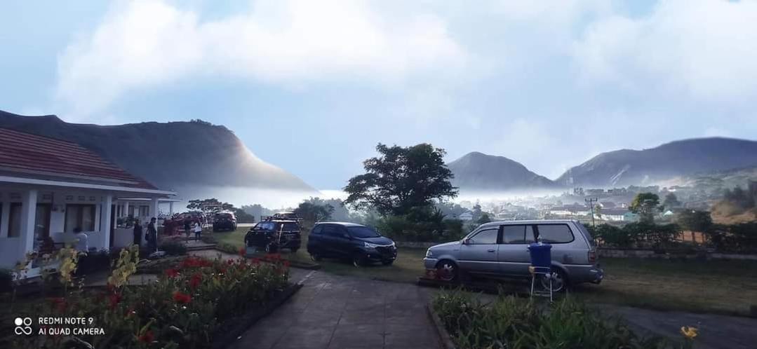 Rinjani Hill Hotel Sembalunlawang Exterior foto